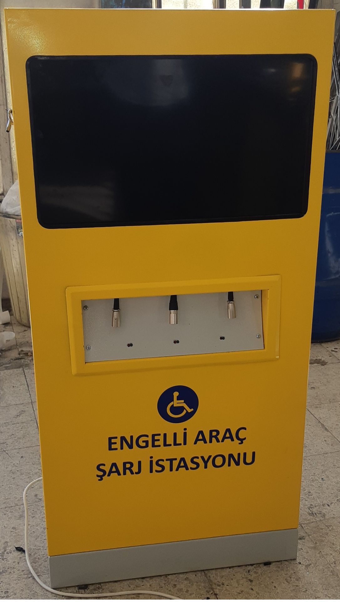 Engelli Araç Şarj İstasyonu elks 2335